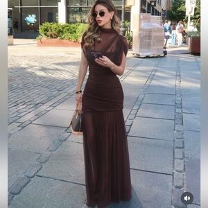 NWT ZARA COMBINED DRAPED MIDI DRESS size XS ,S and L 
🚨price firm no discount